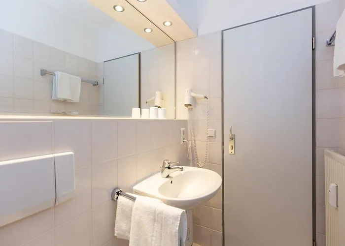 Trafalgar 429 * 库克斯港